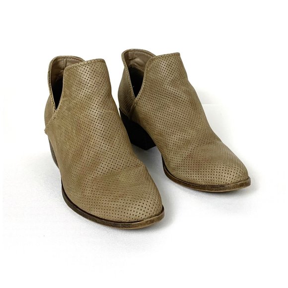 Madden Girl Shoes - Madden Girl Tan Ankle Boots 8